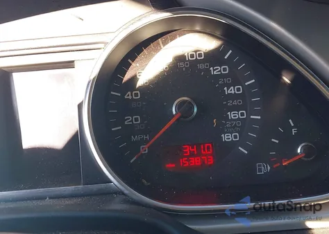 2010 Audi Q7 4.2 Prestige z USA, uszkodzony, nr VIN WA1DVAFE4AD000471